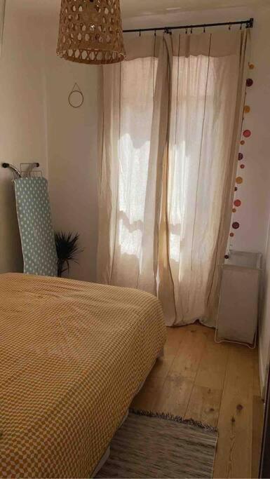 Paris - Appartement Cosy - Tour Eiffel A Pied Esterno foto