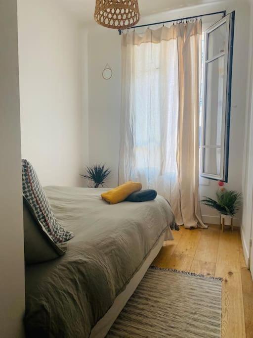 Paris - Appartement Cosy - Tour Eiffel A Pied Esterno foto